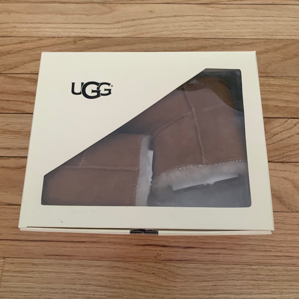 UGG boots with soft bottom